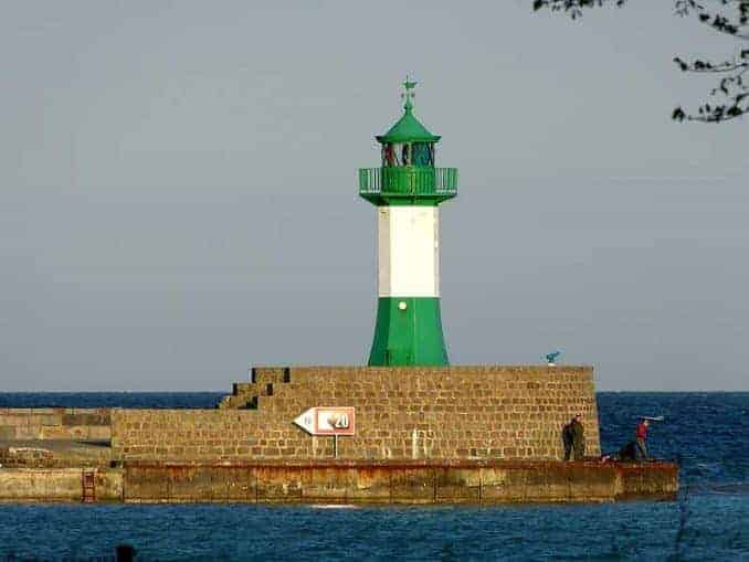 Leuchtturm auf Rügen ☀️ Ostsee Bilder