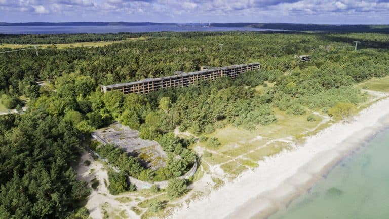 KdF Prora: Der Koloss von Rügen heute KdF Prora Strand