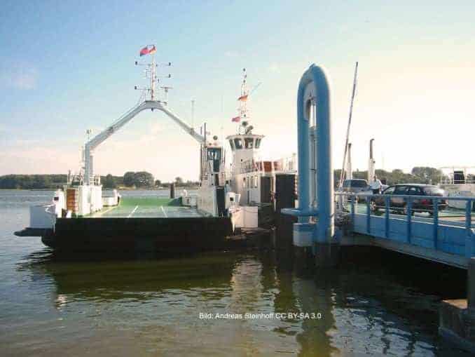 Fährschiff Stralsund in Wittower Fähre