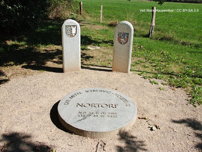 Mittelpunkt von Schleswig-Holstein in Nortorf Mittelpunkt von Schleswig-Holstein in Nortorf