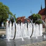 Danzig / Gdansk (Polnische Ostsee) - Wasserspiel vor der Kirche