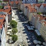 Blick auf die Shoppingmeile von Danzig (Polnische Ostsee)
