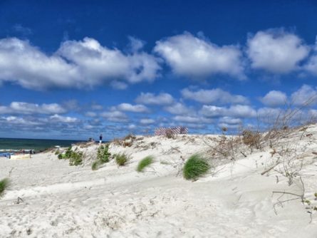 strand leba wolken