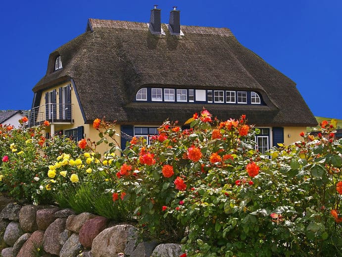 Altensien Sellin - Strohdachhaus