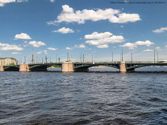 Börsenbrücke in Sankt Petersburg