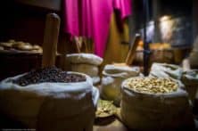 K1600 Europaeisches Hansemuseum Szene Handelsplatz Bruegge 1361 7 Detail © Olaf Malzahn