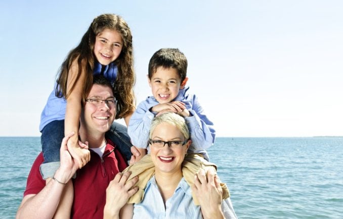 Familien Urlaub Ostsee : Mutter und Vater mit Brille