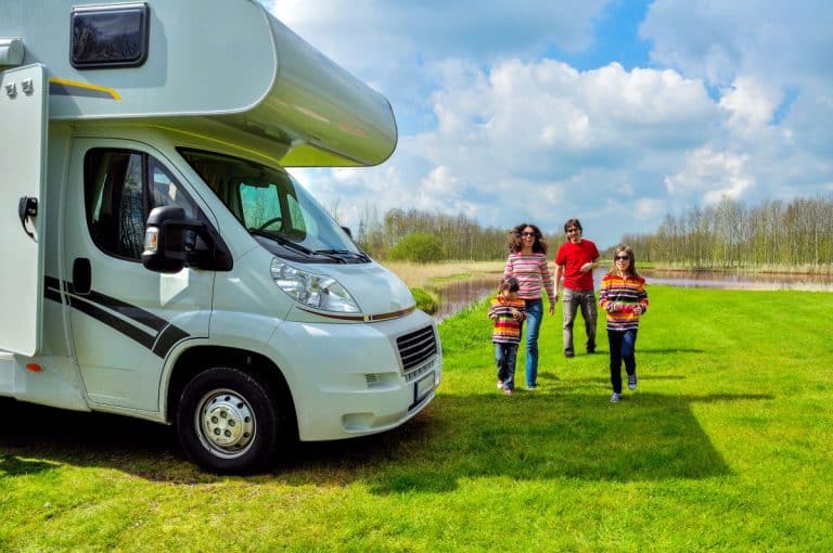 Roadtrip mit Familie unterwegs mit dem Camper