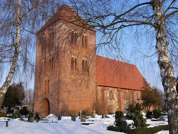 Dorfkirche in Alt Bukow