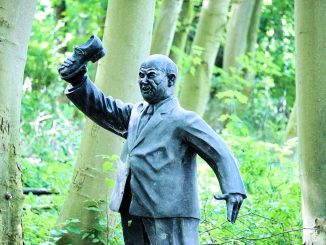 Skulpturenpfad Arschlochpfad