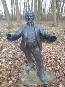 Der Arschlochpfad an der Ostsee: Standort, Fakten und Besuchertipps Wladimir Iljitsch Lenin