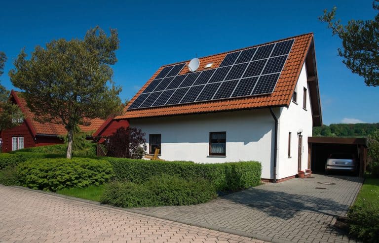 Photovoltaikanlage im Norden: Lohnt sich Solar an der Küste wirklich? Photovoltaikanlage Eigenheim
